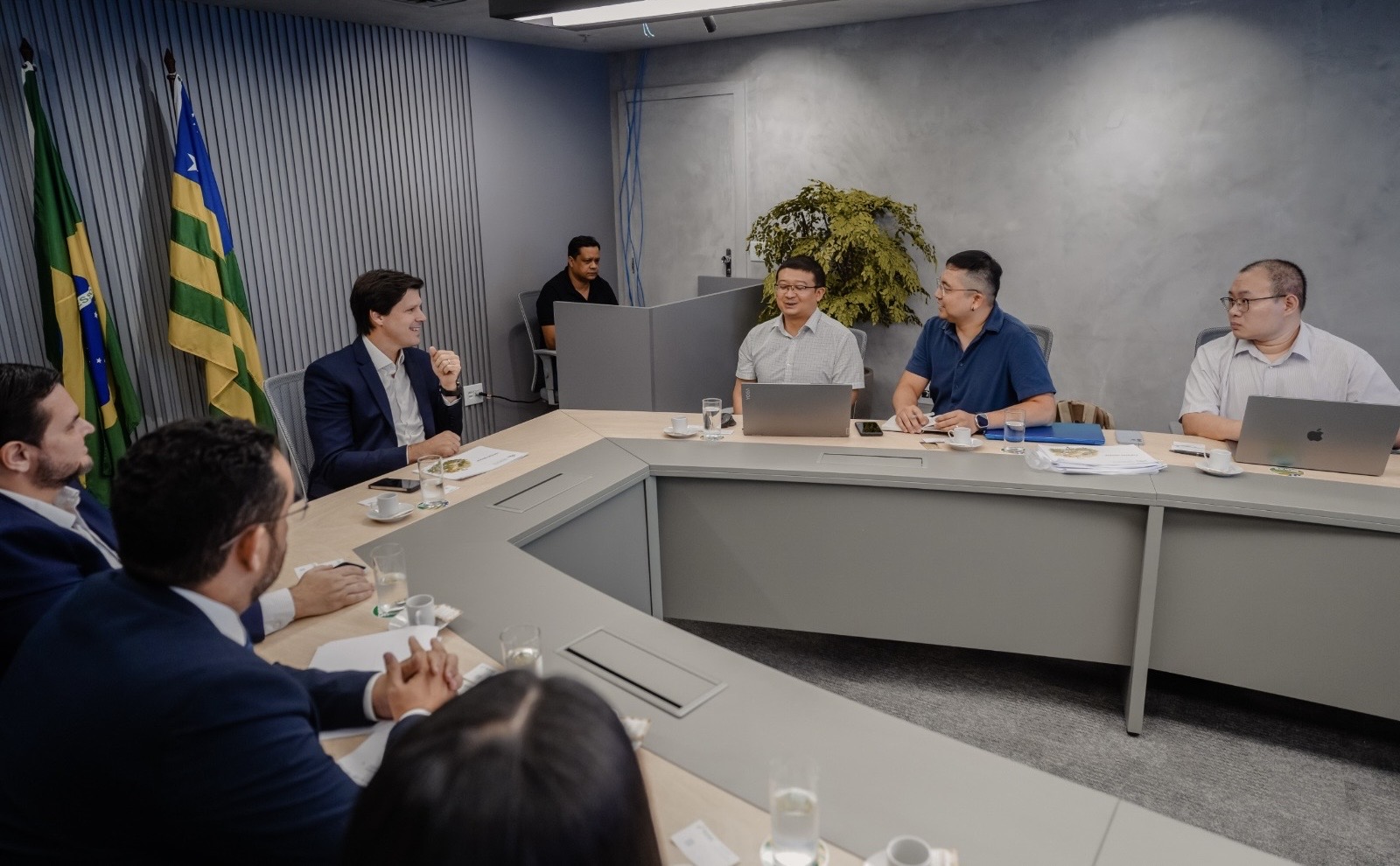 Empresa chinesa projeta investimento de R$ 2 bilhões em Goiás
