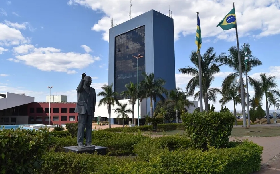 Feriado de finados em Goiás: confira o que abre e o que fecha