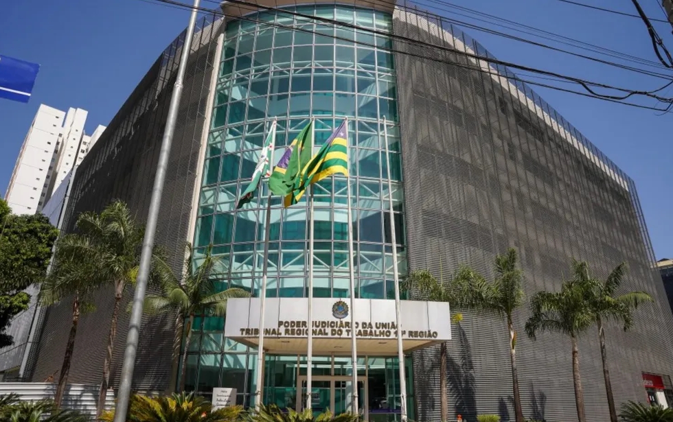 Empresas de eventos sertanejos são condenadas a pagar R$ 5,4 milhões a técnico de som por direitos trabalhistas