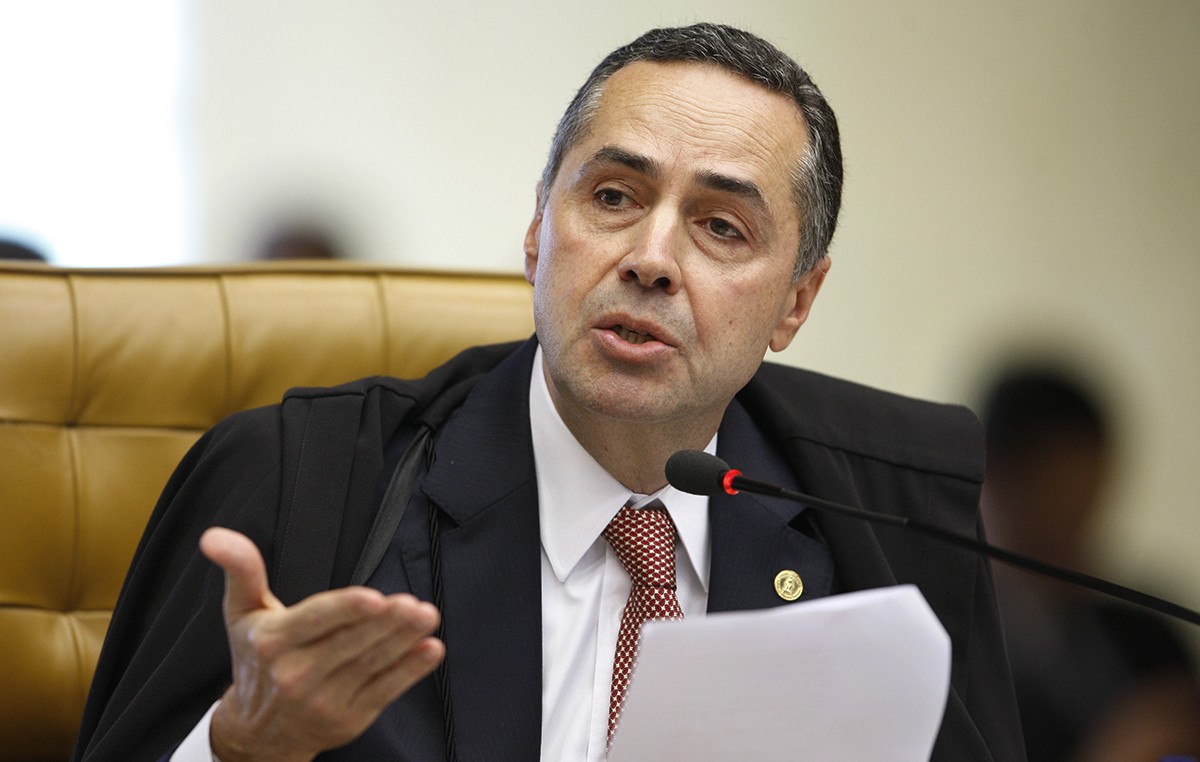 Barroso autoriza regime semiaberto para Marcos Valério